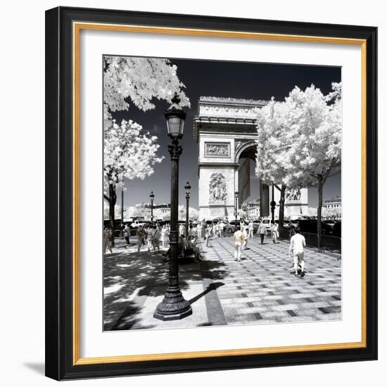 Another Look - Paris-Philippe Hugonnard-Framed Photographic Print