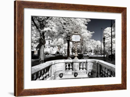 Another Look - Paris-Philippe Hugonnard-Framed Photographic Print