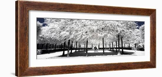 Another Look - Paris-Philippe Hugonnard-Framed Photographic Print