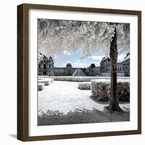 Another Look - Paris-Philippe Hugonnard-Framed Photographic Print