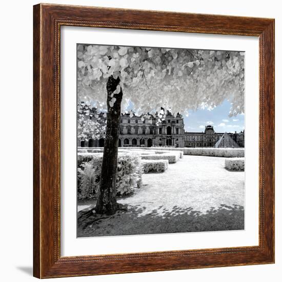 Another Look - Paris-Philippe Hugonnard-Framed Photographic Print