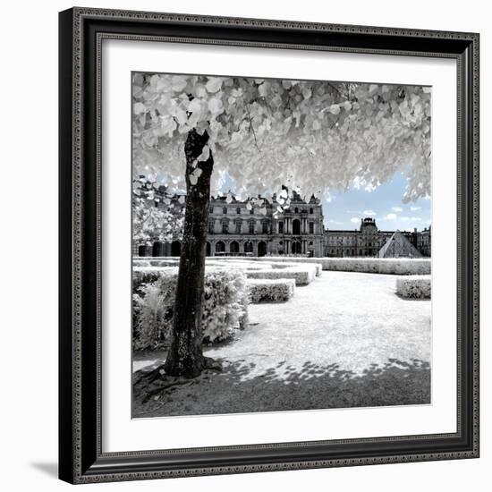 Another Look - Paris-Philippe Hugonnard-Framed Photographic Print