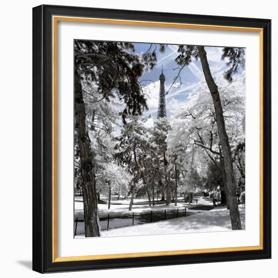 Another Look - Paris-Philippe Hugonnard-Framed Photographic Print