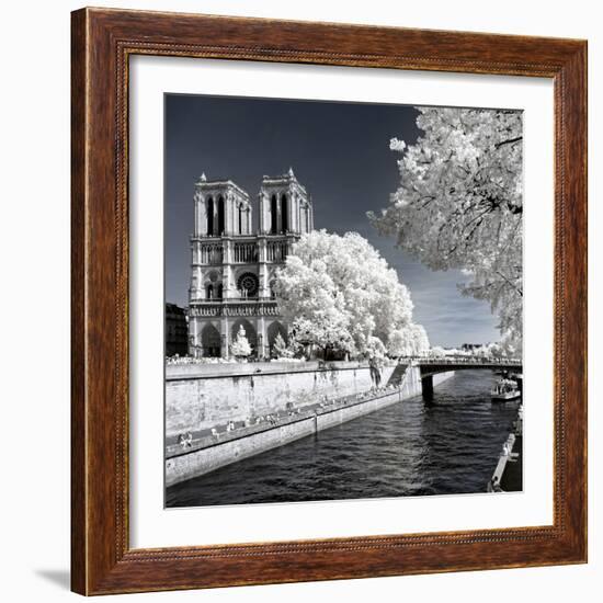 Another Look - Paris-Philippe Hugonnard-Framed Photographic Print