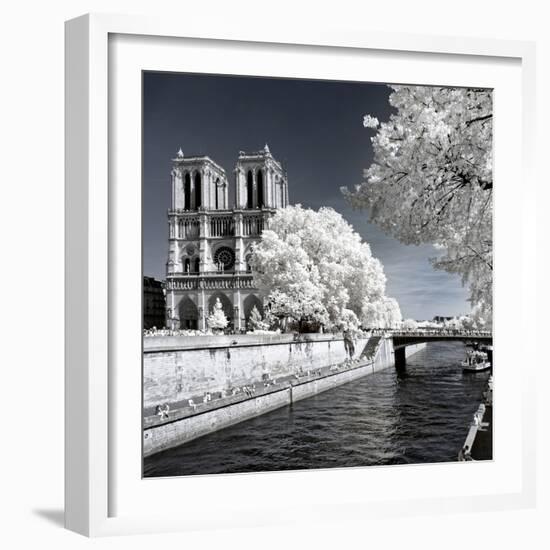 Another Look - Paris-Philippe Hugonnard-Framed Photographic Print