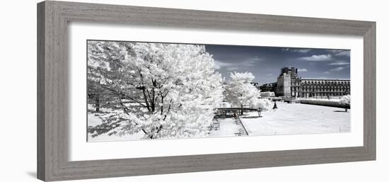 Another Look - Paris-Philippe Hugonnard-Framed Photographic Print