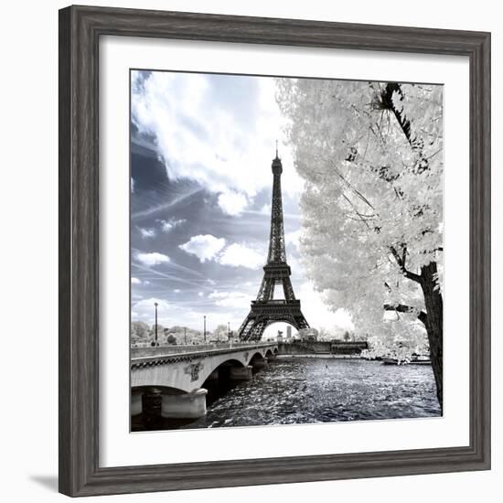 Another Look - Paris-Philippe Hugonnard-Framed Photographic Print