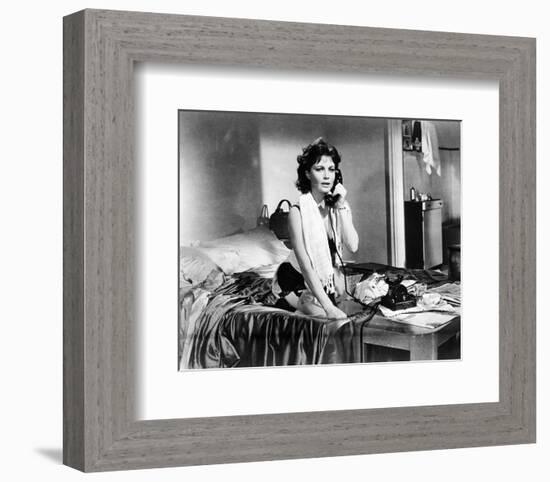 Anouk Aimee - La dolce vita-null-Framed Photo