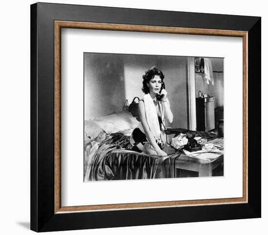 Anouk Aimee - La dolce vita-null-Framed Photo