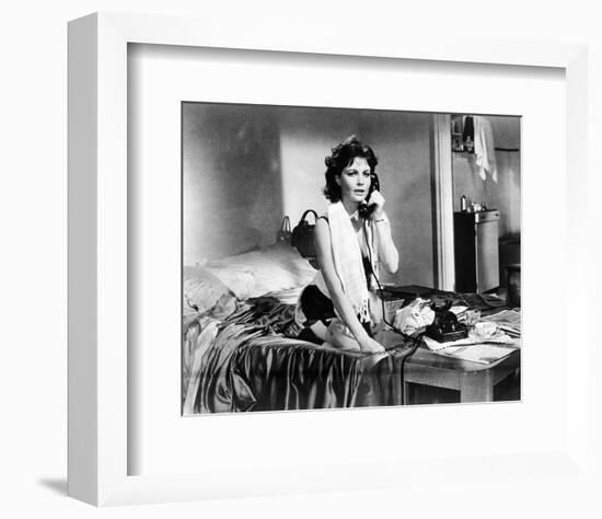 Anouk Aimee - La dolce vita-null-Framed Photo