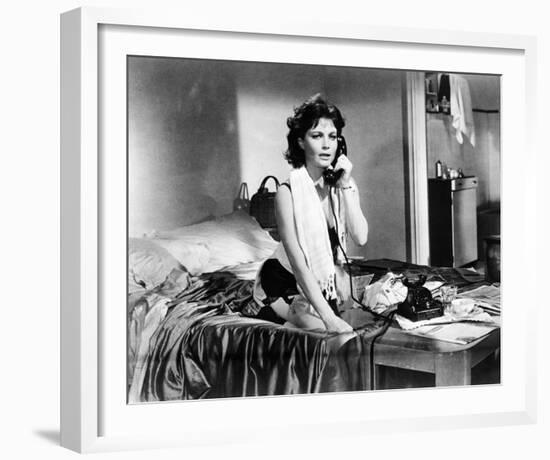 Anouk Aimee - La dolce vita-null-Framed Photo