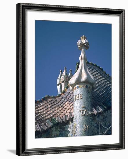 Antonio Gaudi's Cassa Batilo, Barcelona, Spain-David Barnes-Framed Photographic Print