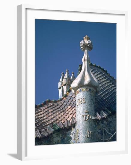 Antonio Gaudi's Cassa Batilo, Barcelona, Spain-David Barnes-Framed Photographic Print
