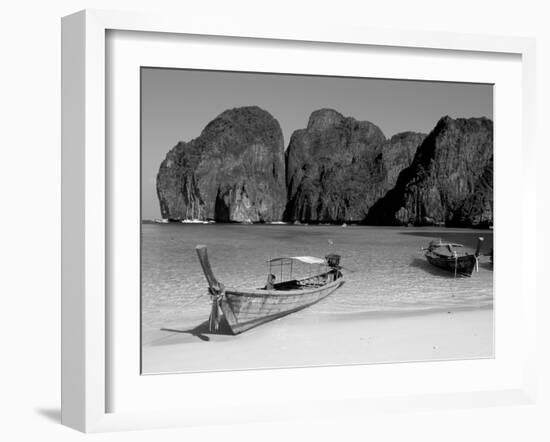 Ao Maya, Phi Phi Le, Ko Phi Phi, Krabi Province, Thailand, Southeast Asia-Bruno Morandi-Framed Photographic Print