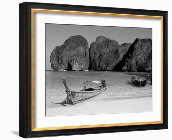 Ao Maya, Phi Phi Le, Ko Phi Phi, Krabi Province, Thailand, Southeast Asia-Bruno Morandi-Framed Photographic Print