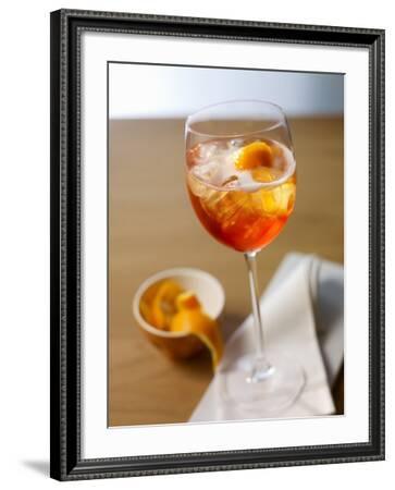 Aperol Spritz 6 Signature Glasses Box: Now In The Official Shop