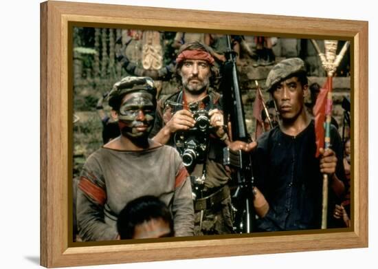 APOCALYPSE NOW, 1979 directed by FRANCIS FORD COPPOLA Dennis Hopper (photo)-null-Framed Stretched Canvas