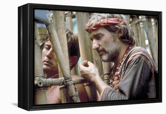 APOCALYPSE NOW, 1979 directed by FRANCIS FORD COPPOLA Martin Sheen and Dennis Hopper (photo)-null-Framed Stretched Canvas