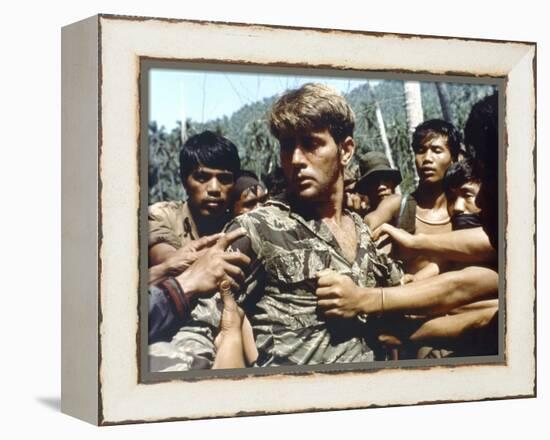 APOCALYPSE NOW, 1979 directed by FRANCIS FORD COPPOLA Martin Sheen (photo)-null-Framed Stretched Canvas