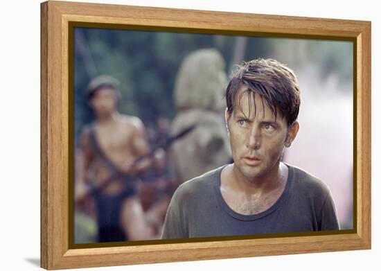 APOCALYPSE NOW, 1979 directed by FRANCIS FORD COPPOLA Martin Sheen (photo)-null-Framed Stretched Canvas