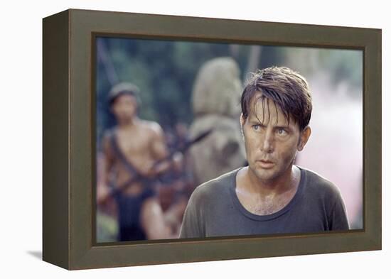 APOCALYPSE NOW, 1979 directed by FRANCIS FORD COPPOLA Martin Sheen (photo)-null-Framed Stretched Canvas