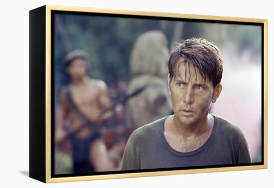 APOCALYPSE NOW, 1979 directed by FRANCIS FORD COPPOLA Martin Sheen (photo)-null-Framed Stretched Canvas