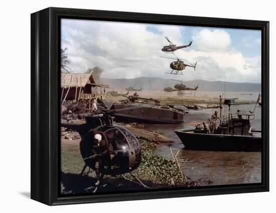 APOCALYPSE NOW, 1979 directed by FRANCIS FORD COPPOLA (photo)-null-Framed Stretched Canvas