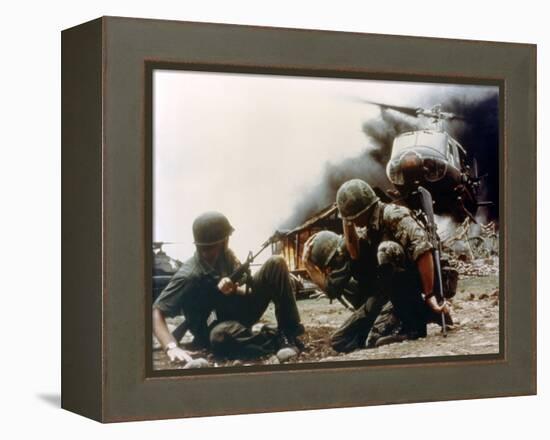 APOCALYPSE NOW, 1979 directed by FRANCIS FORD COPPOLA (photo)-null-Framed Stretched Canvas