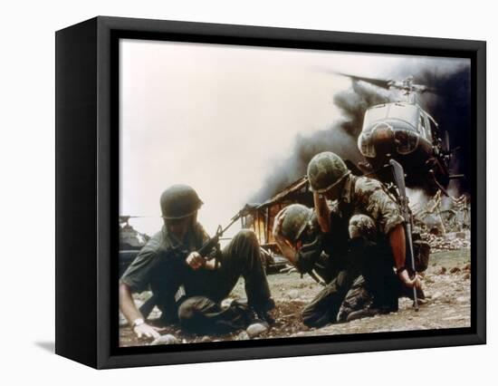 APOCALYPSE NOW, 1979 directed by FRANCIS FORD COPPOLA (photo)-null-Framed Stretched Canvas