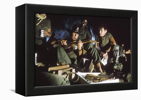 APOCALYPSE NOW, 1979 directed by FRANCIS FORD COPPOLA Robert Duvall and Martin Sheen (photo)-null-Framed Stretched Canvas