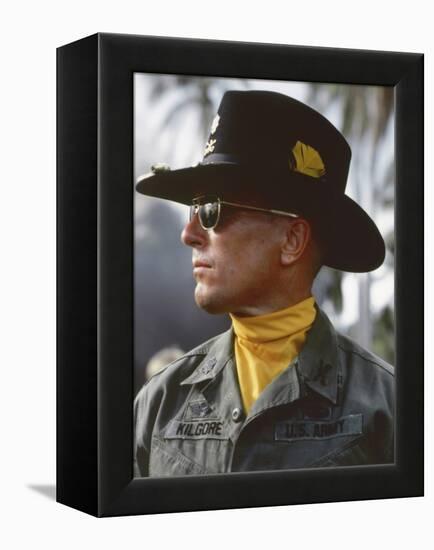 APOCALYPSE NOW, 1979 directed by FRANCIS FORD COPPOLA Robert Duvall (photo)-null-Framed Stretched Canvas