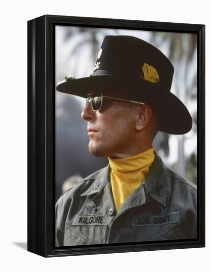 APOCALYPSE NOW, 1979 directed by FRANCIS FORD COPPOLA Robert Duvall (photo)-null-Framed Stretched Canvas