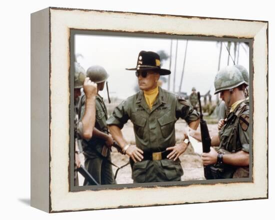 APOCALYPSE NOW, 1979 directed by FRANCIS FORD COPPOLA Robert Duvall (photo)-null-Framed Stretched Canvas