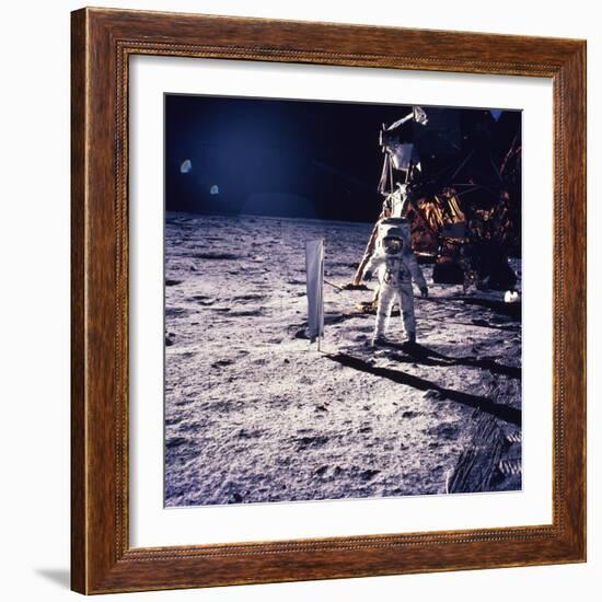 Apollo 11 Aldrin-Niel Armstrong-Framed Photographic Print