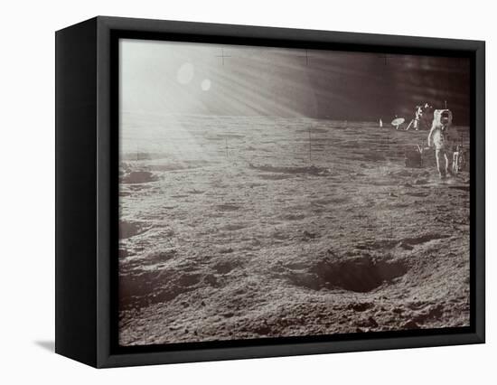 Apollo 12: Astronaut-null-Framed Premier Image Canvas