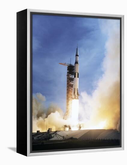 Apollo 15 1971-null-Framed Premier Image Canvas