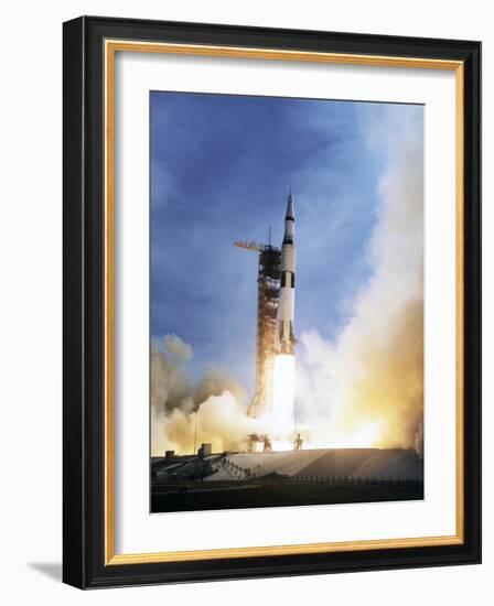 Apollo 15 1971-null-Framed Photographic Print