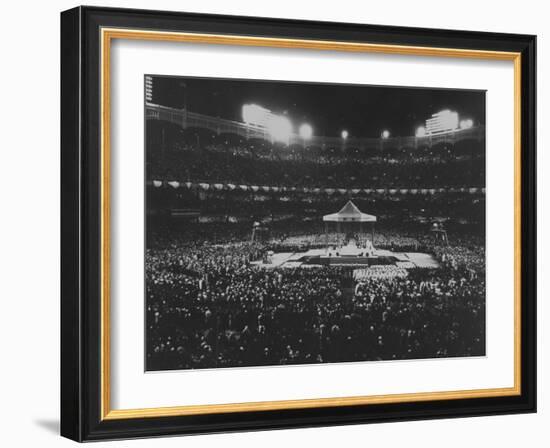 Appearance of Pope Paul VI for Roman Catholic Mass in New York Yankee Stadium-Ralph Morse-Framed Photographic Print