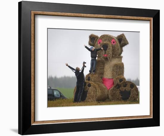 APTOPIX Belarus Harvest Holiday-Sergei Grits-Framed Photographic Print