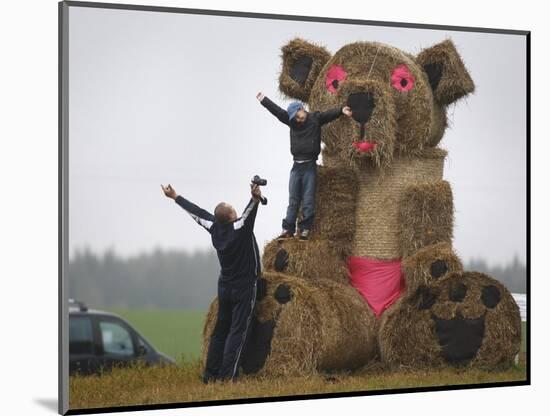 APTOPIX Belarus Harvest Holiday-Sergei Grits-Mounted Photographic Print