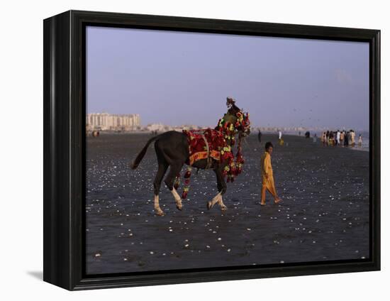 APTOPIX Pakistan Daily Life-Muhammed Muheisen-Framed Premier Image Canvas