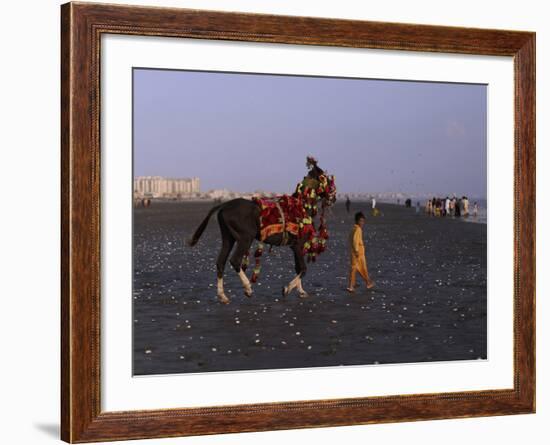 APTOPIX Pakistan Daily Life-Muhammed Muheisen-Framed Photographic Print