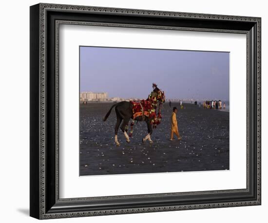 APTOPIX Pakistan Daily Life-Muhammed Muheisen-Framed Photographic Print