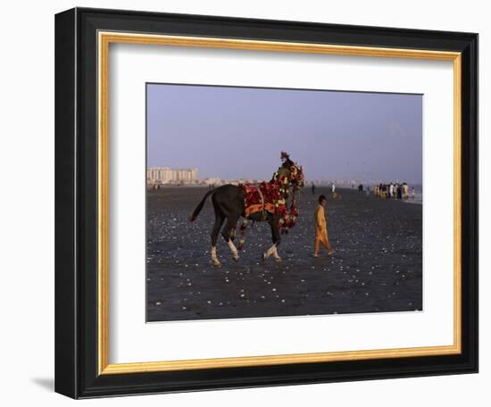 APTOPIX Pakistan Daily Life-Muhammed Muheisen-Framed Photographic Print