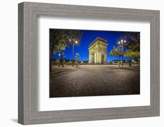 Arc De Triomphe-Philippe Manguin-Framed Photographic Print