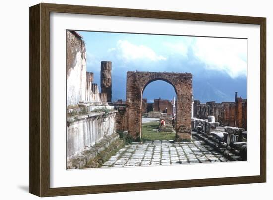 Arch and Walkway, Pompeii, Ancient Rome, 1st Century Ad-null-Framed Photographic Print