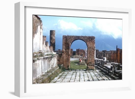 Arch and Walkway, Pompeii, Ancient Rome, 1st Century Ad-null-Framed Photographic Print