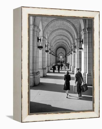 Arched Walkway at Front of Union Station-Alfred Eisenstaedt-Framed Premier Image Canvas