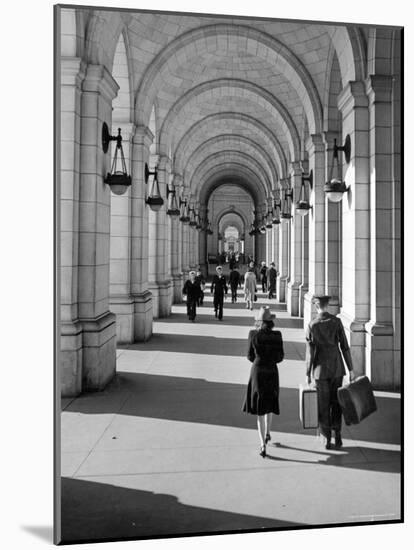 Arched Walkway at Front of Union Station-Alfred Eisenstaedt-Mounted Photographic Print