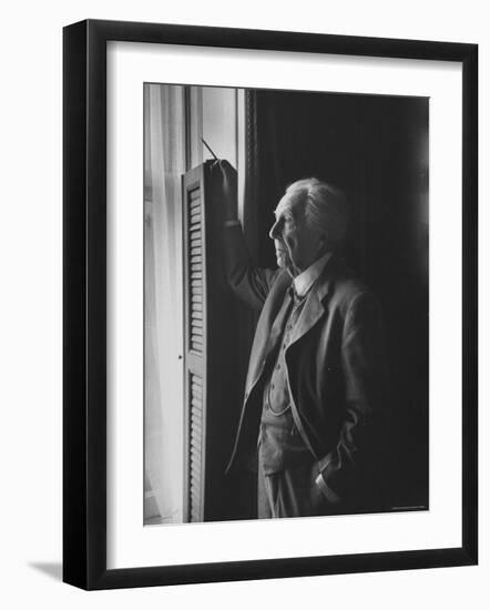 Architect Frank Lloyd Wright-Lisa Larsen-Framed Premium Photographic Print